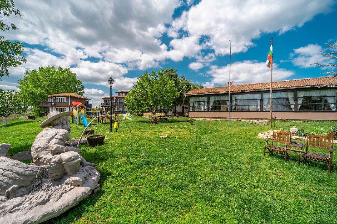 Hotel Complex Zlatnata Ribka Durankulak Exterior foto